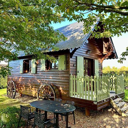 Rosalie Bed & Breakfast Fiquefleur-Equainville Bagian luar foto
